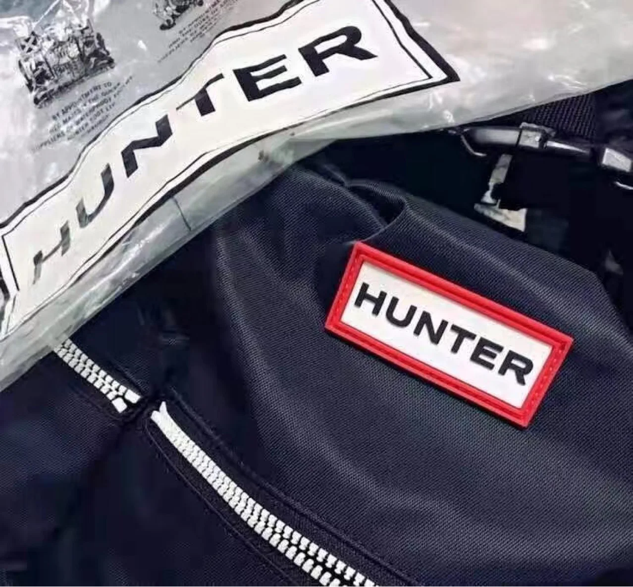 2025 حقيبة ظهر من ماركة Tide ل - مراجعة Streetwear Brand Backpack وسعره