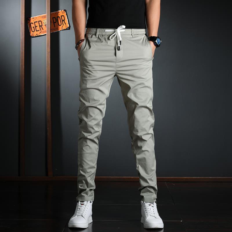 الرجال اليومية عارضة المشي لمس - مراجعة Corteiz Cargo Pant وسعره